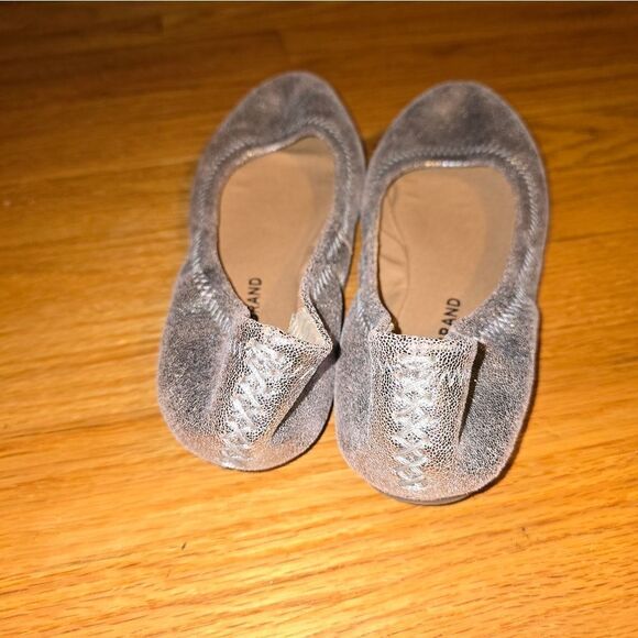 Lucky Brand Gold Ballet Flats Womans Size 7 - Picture 4 of 7